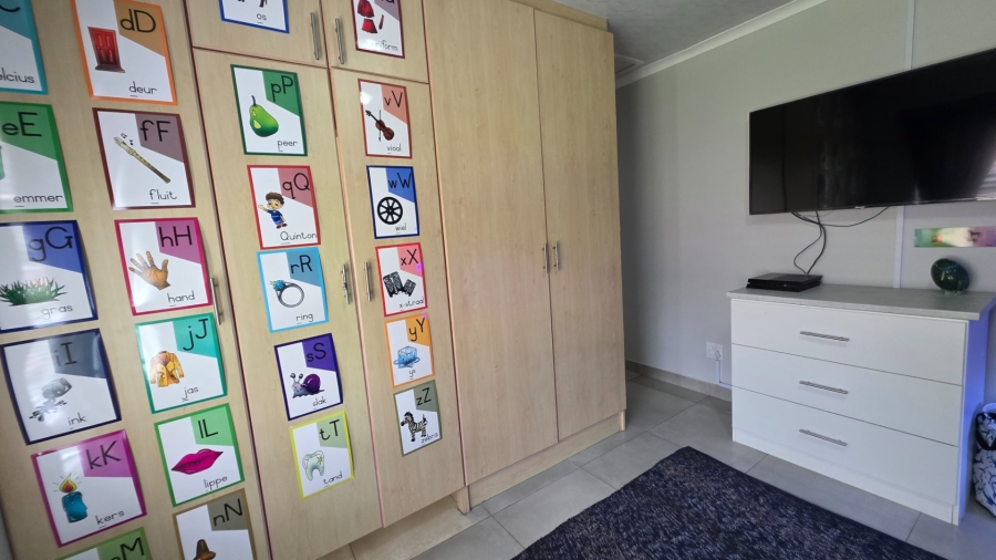 3 Bedroom Property for Sale in Island View Western Cape